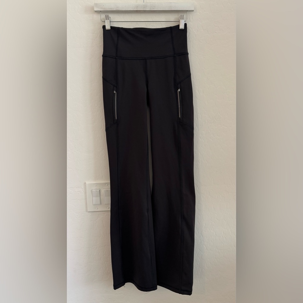 ✨ Athleta Rainier Bootcut Pants XS – Like New!